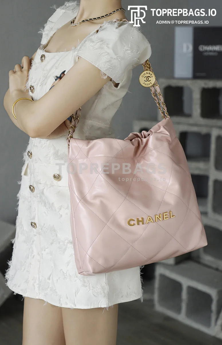 i1752830365492_2996_0_7 Chanel 22 Bag Small in Pink