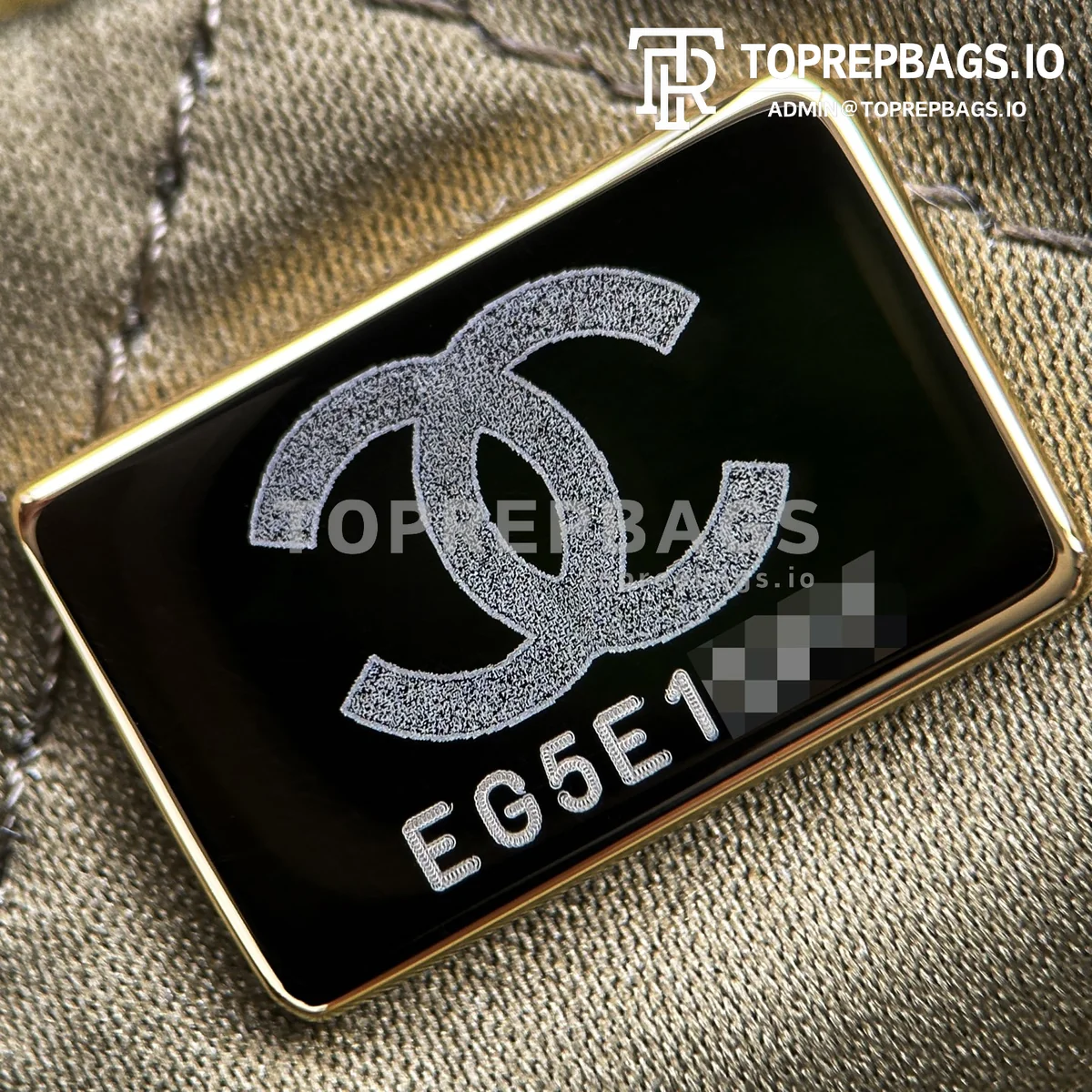 i1752914835697_3233_0_8 Chanel 22 Bag Medium in Green