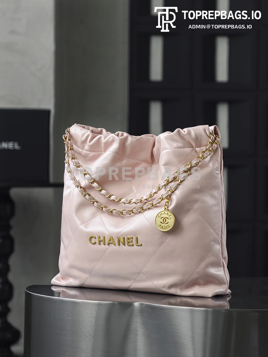 i1752914921996_3767_0_1 Chanel 22 Bag Medium in Pink