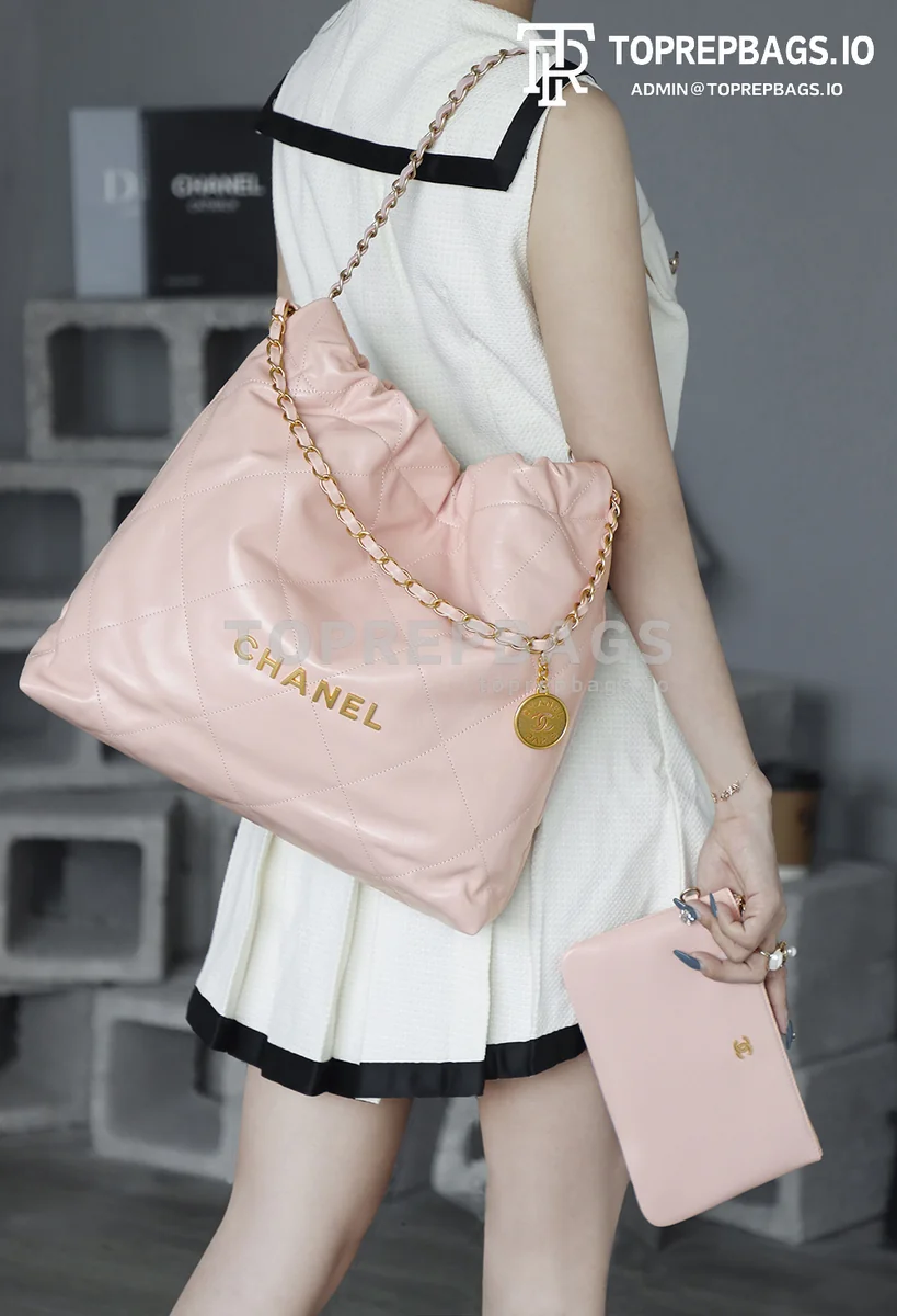 i1752915765418_4900_0_6 Chanel 22 Bag Medium in Pink
