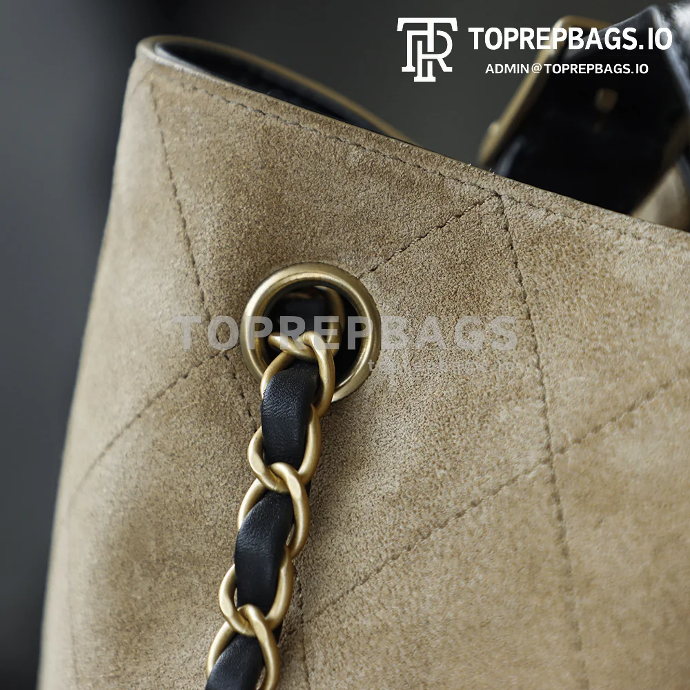 i1753168763240_5999_0_10 Chanel Handbag Hobo in Beige/Black