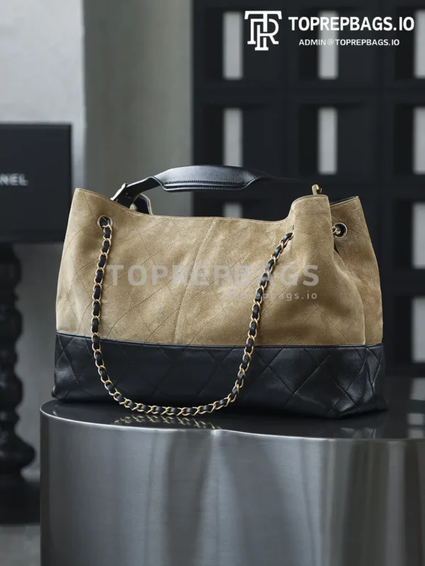 i1753168856267_6892_0_5 Chanel Handbag Hobo in Beige/Black