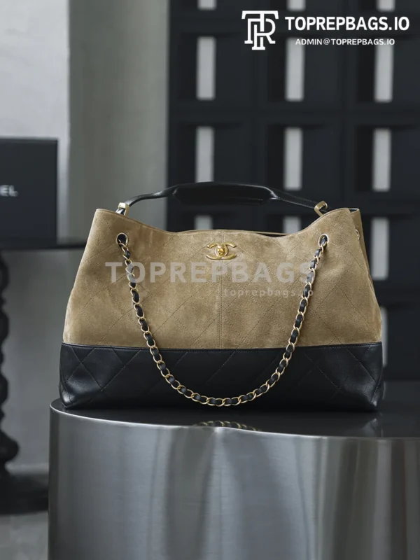 i1753168856284_8290_0_1 Chanel Handbag Hobo in Beige/Black