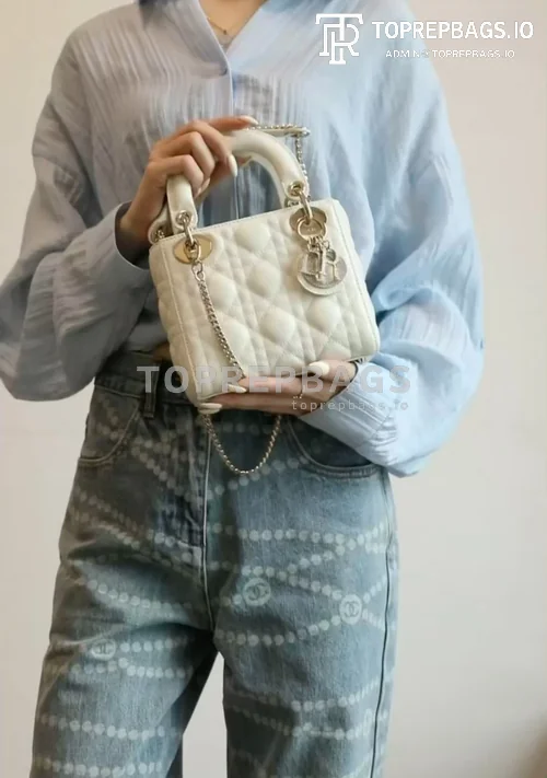 i1754377569775_5024_0_0 Dior Lady Dior in White