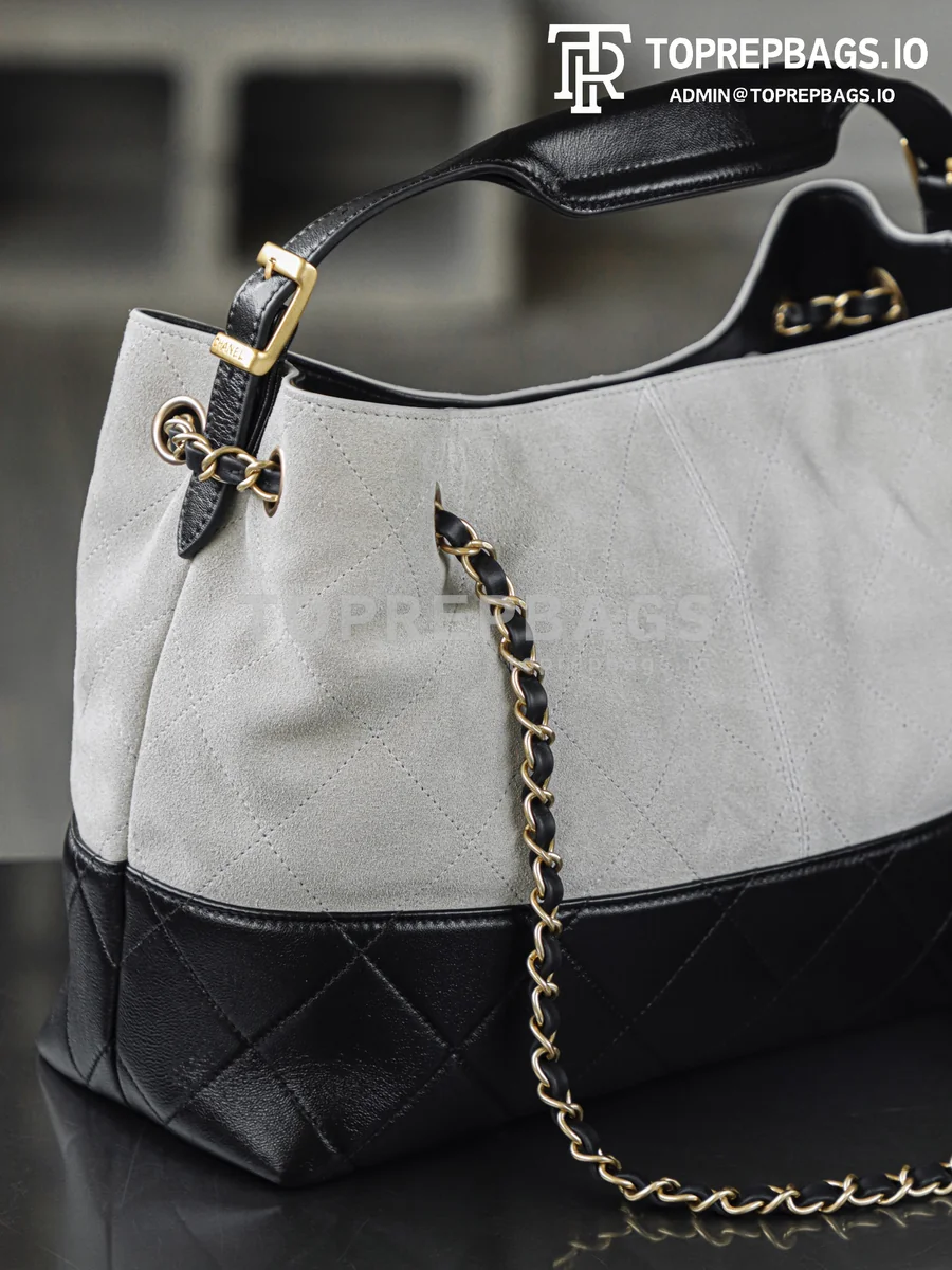 i1755225500695_6554_0_11 Chanel Handbag Hobo in Grey