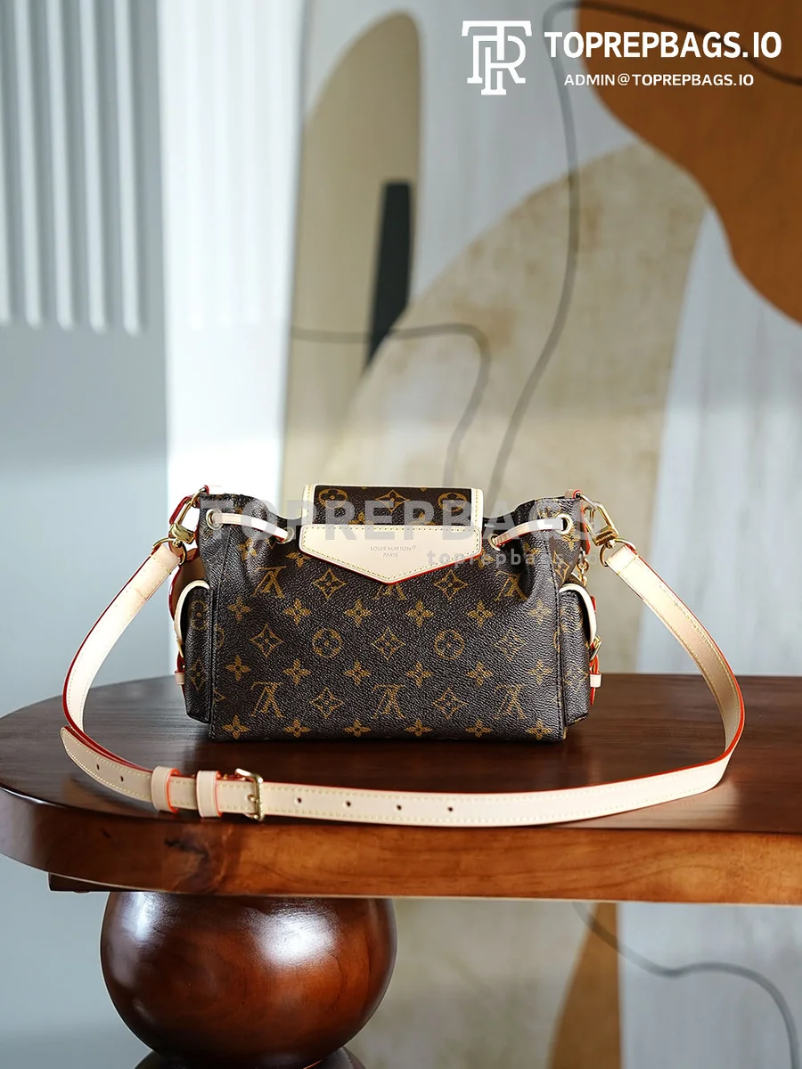i1755227447854_172_0_2 Louis Vuitton Odyssee in Brown