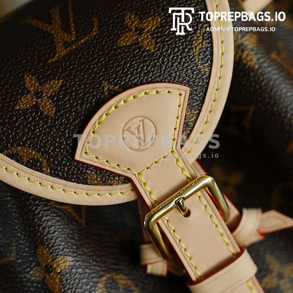 i1755227551405_4862_0_0 Louis Vuitton Odyssee in Brown