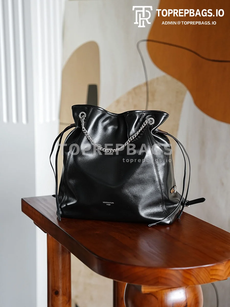 i1756799013748_3429_0_3 Louis Vuitton Off Duty Vibe Medium in Black