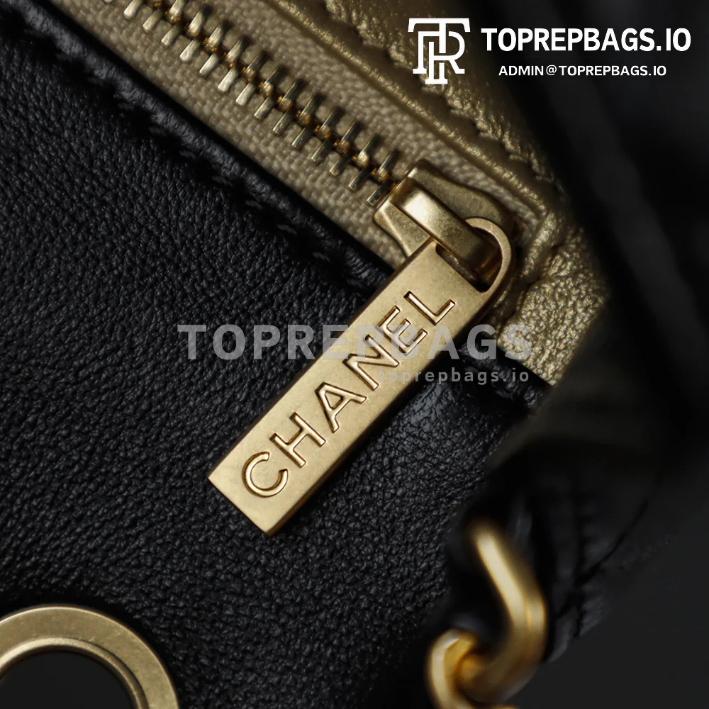 i1756982789119_8722_0_8 Chanel Classic Flap Rectangular Mini in Black