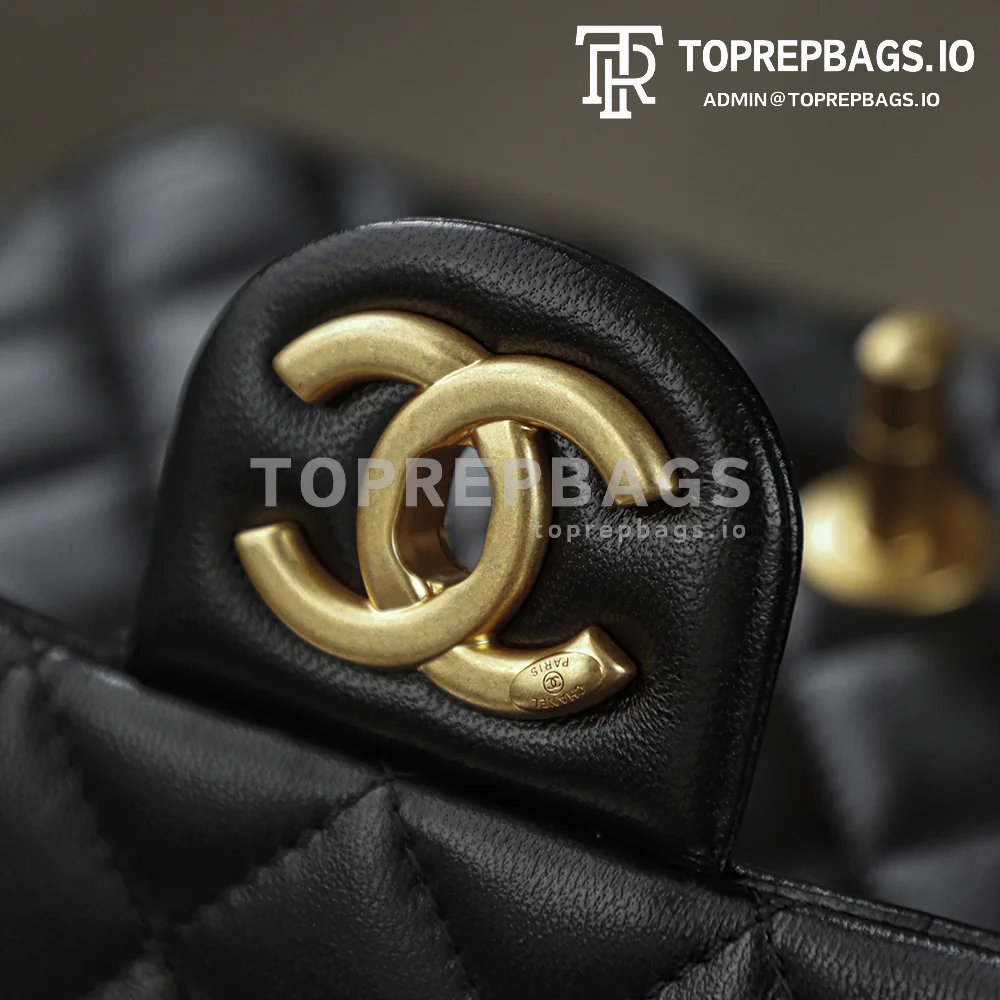 i1756982790069_2683_0_3 Chanel Classic Flap Rectangular Mini in Black