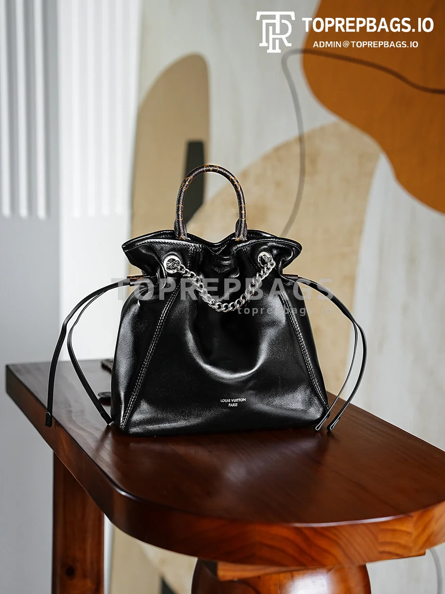 i1757306498508_5733_0_11 Louis Vuitton Off Duty Vibe Medium in Black