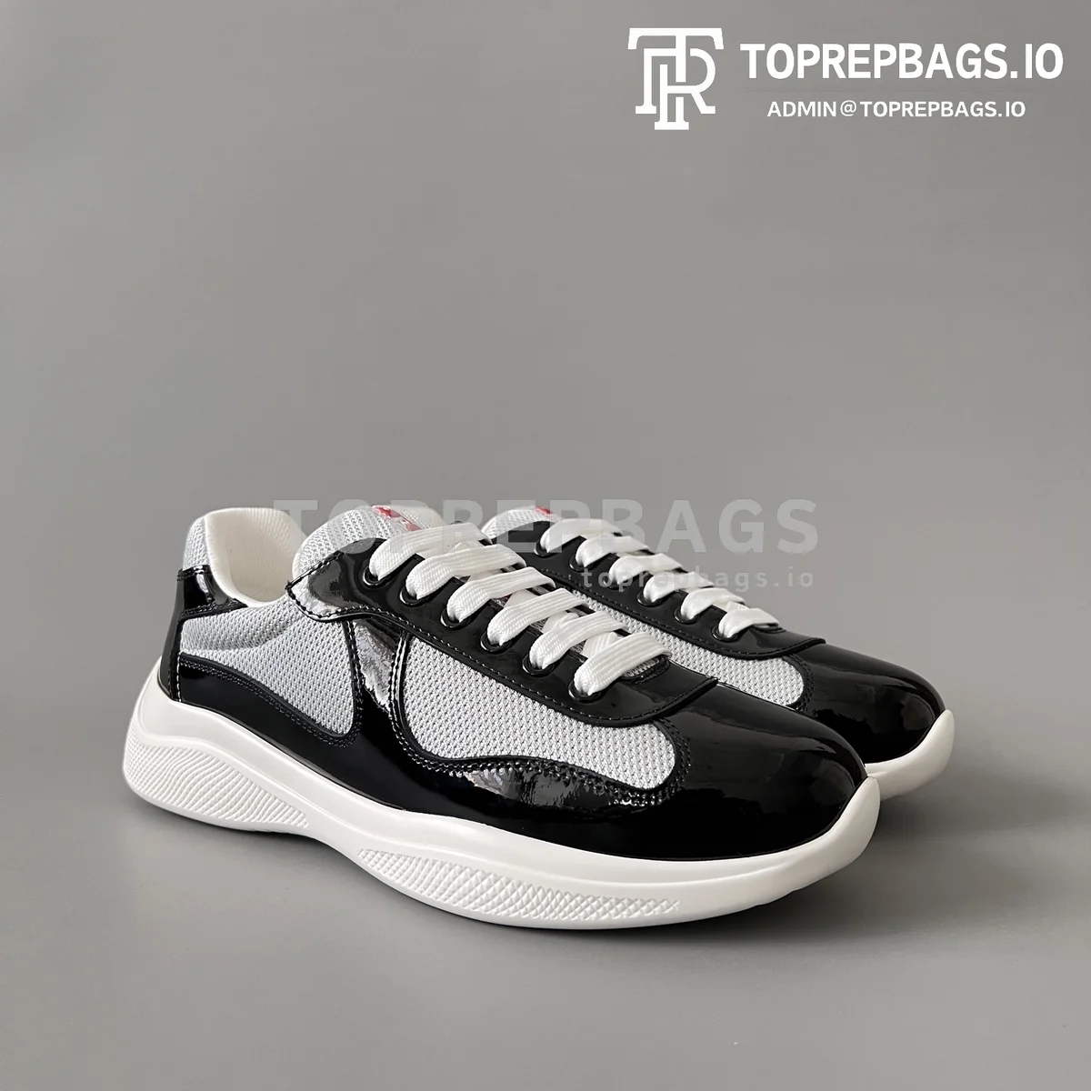 i1757833765501_8437_0_2 Prada in Black/Grey