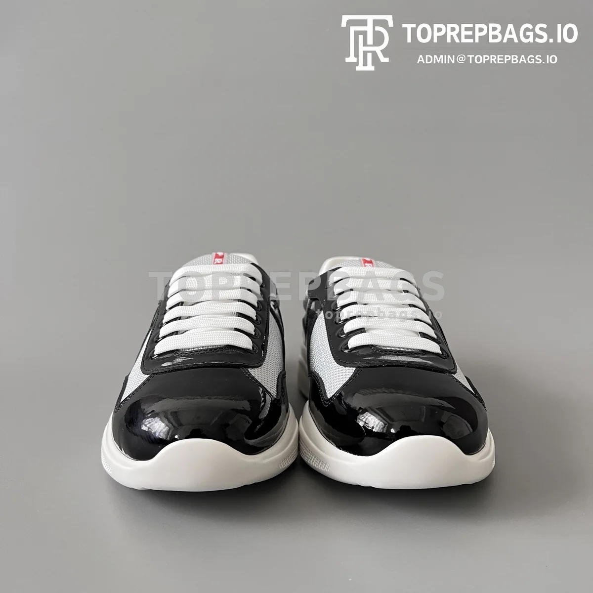 i1757833768491_3243_0_1 Prada in Black/Grey
