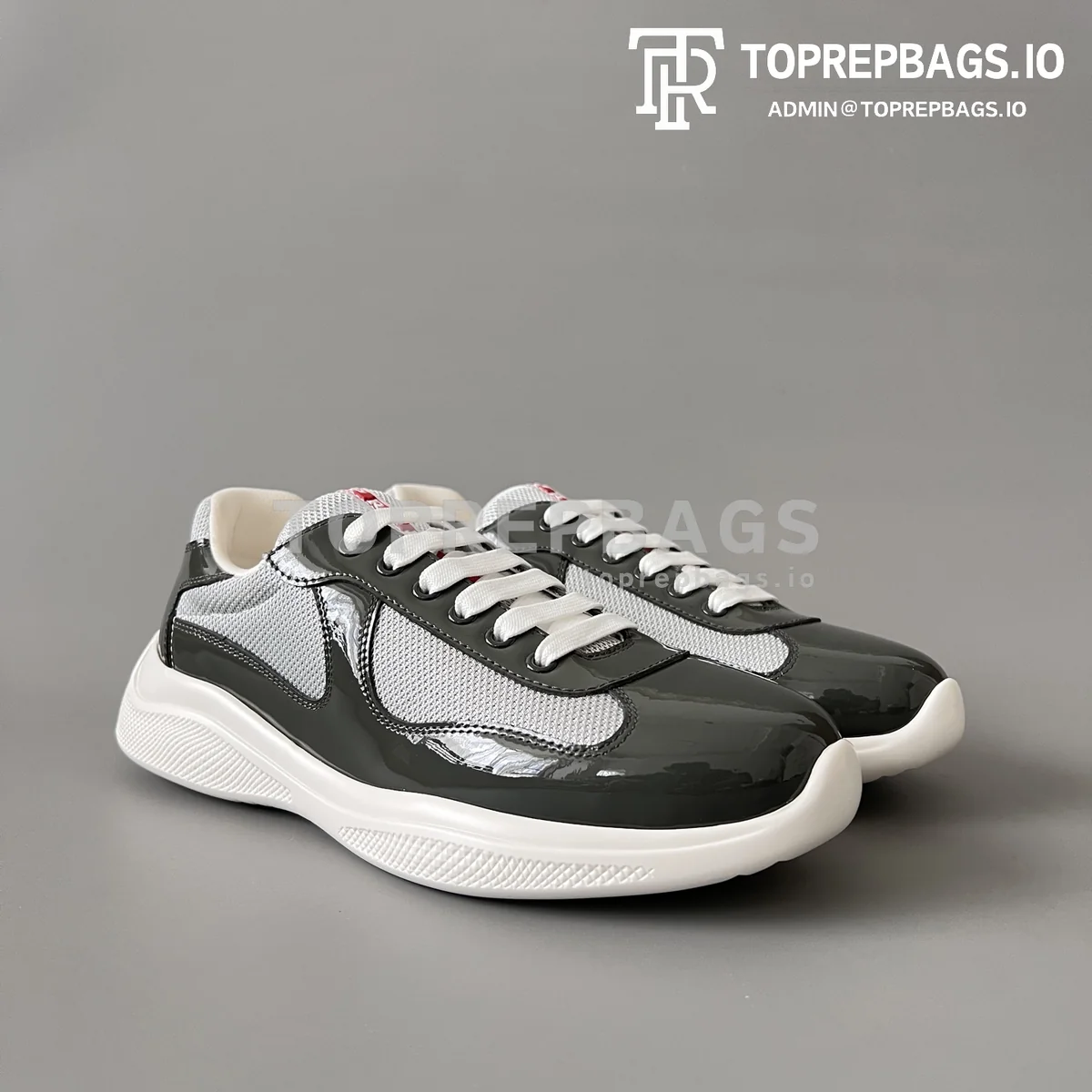 i1757833866045_8283_0_2 Prada in Grey