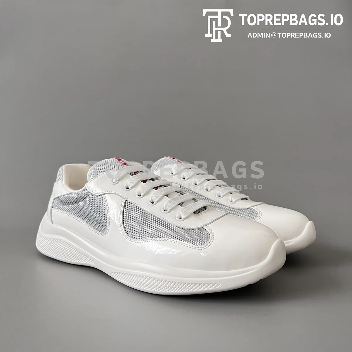 i1757833898467_5774_0_2 Prada in White/Grey