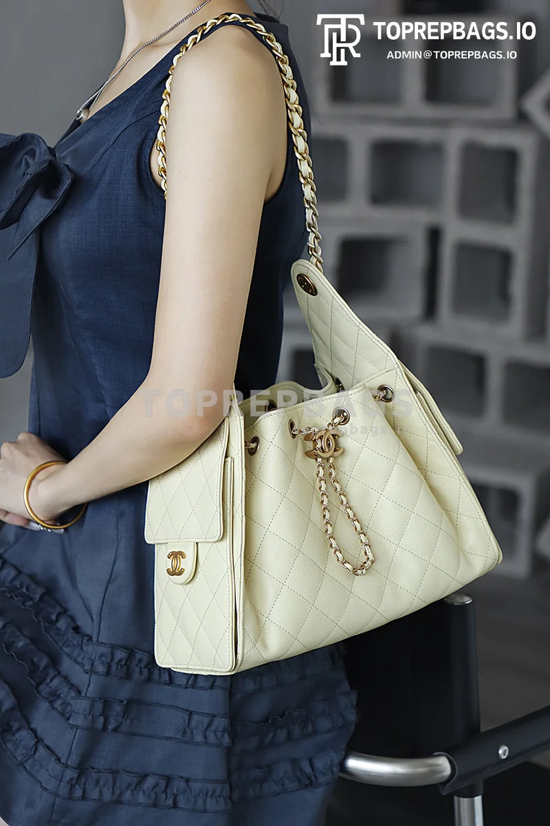 i1758086675980_5147_0_1 Chanel 25 Bag Small Hobo in Yellow