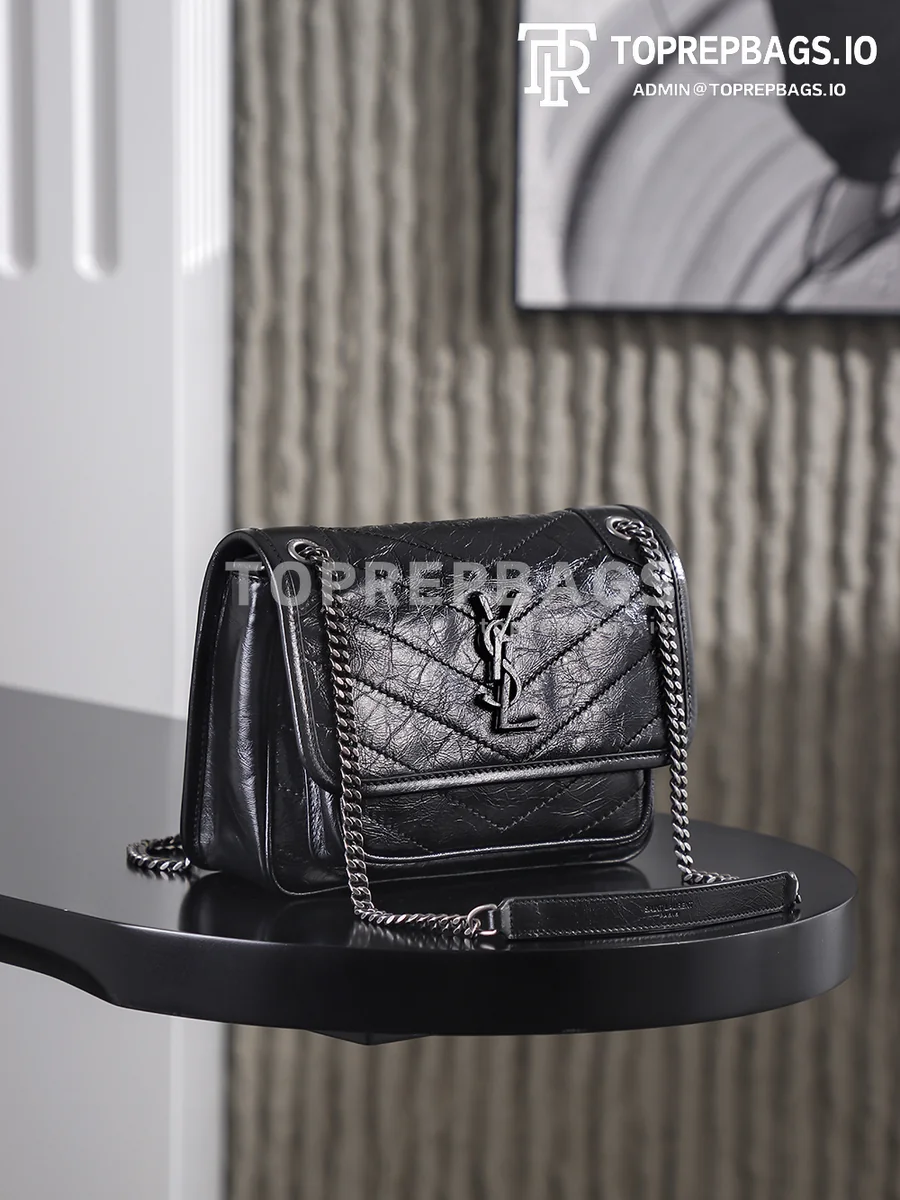 i1758626161862_8866_0_3 YSL Niki in Black