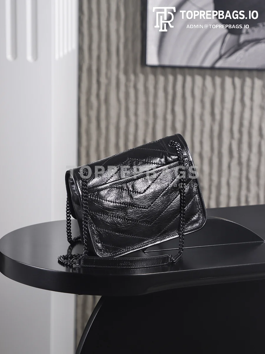 i1758626804332_5937_0_5 YSL Niki in Black