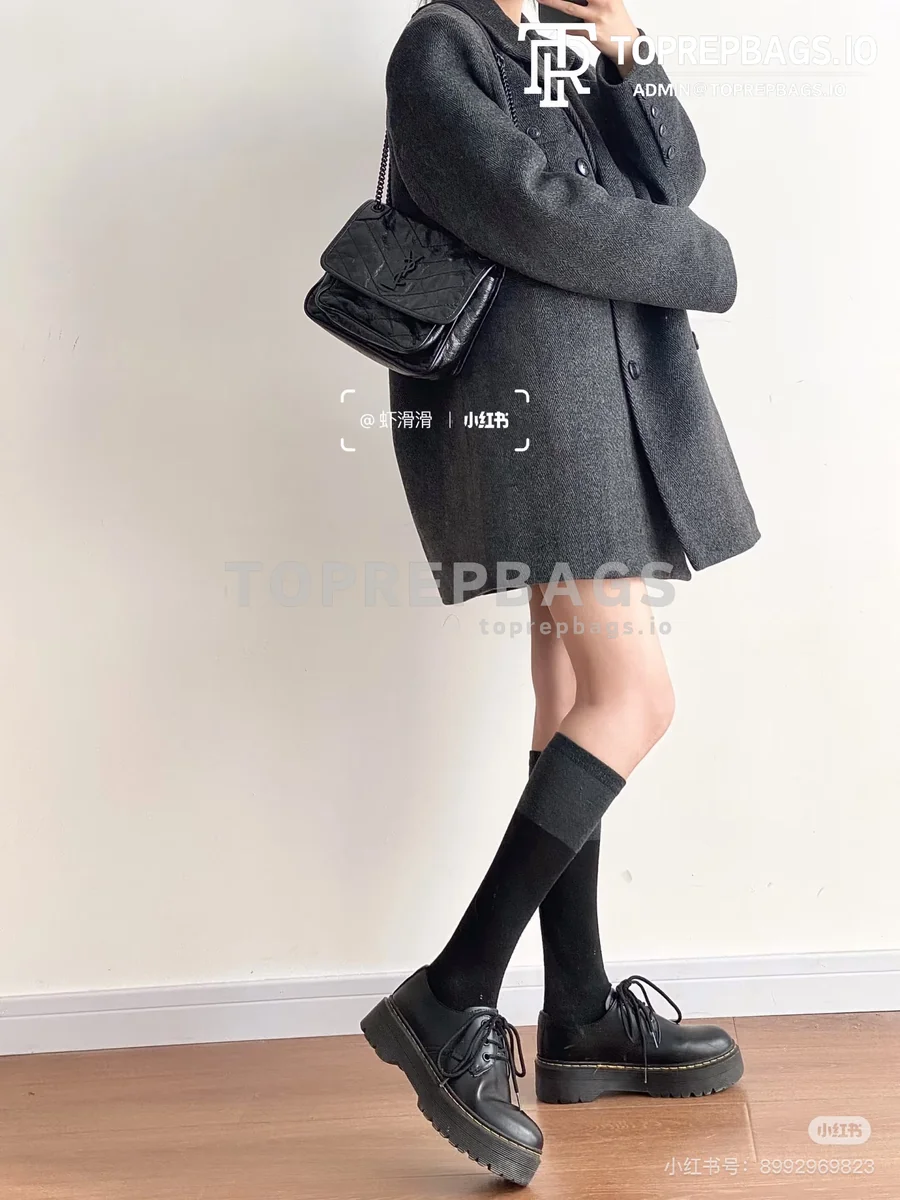 i1758628662257_6268_0_0 YSL Niki in Black