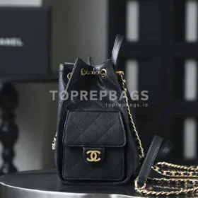 Chanel 25 Bag in Black