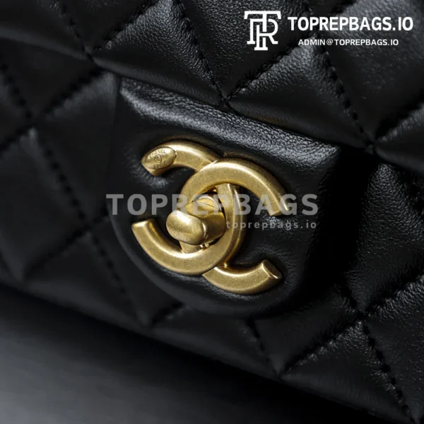 i1759212918331_8504_0_0 Chanel Classic Flap in Black