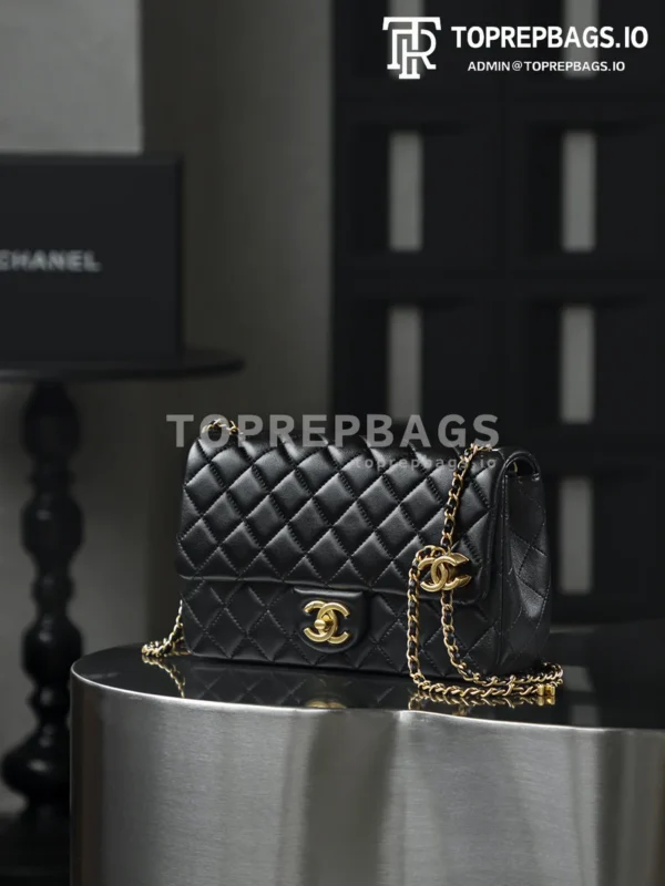 i1759212990806_9913_0_0 Chanel Classic Flap in Black