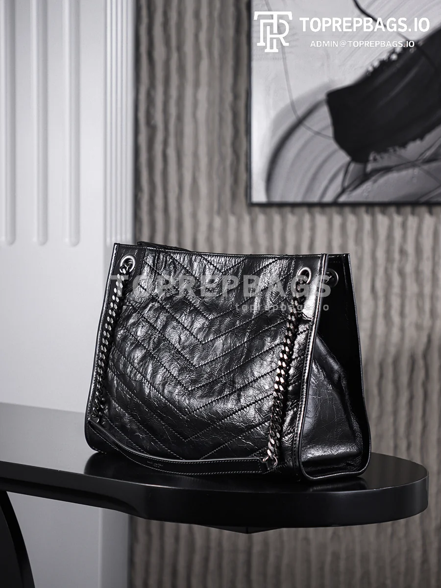 i1759991928544_9349_0_5 YSL Niki in Black