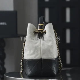 Chanel Handbag Hobo in Grey