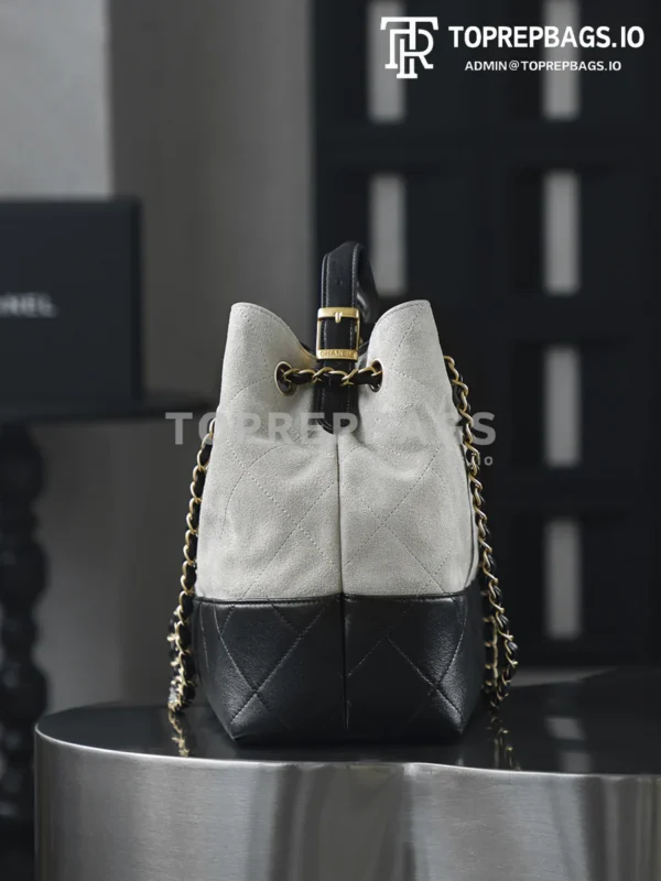 i1759994110467_9883_0_1 Chanel Handbag Hobo in Grey