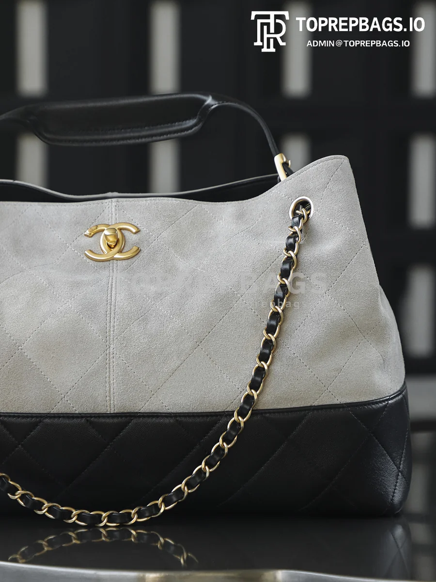i1759994110475_3568_0_7 Chanel Handbag Hobo in Grey