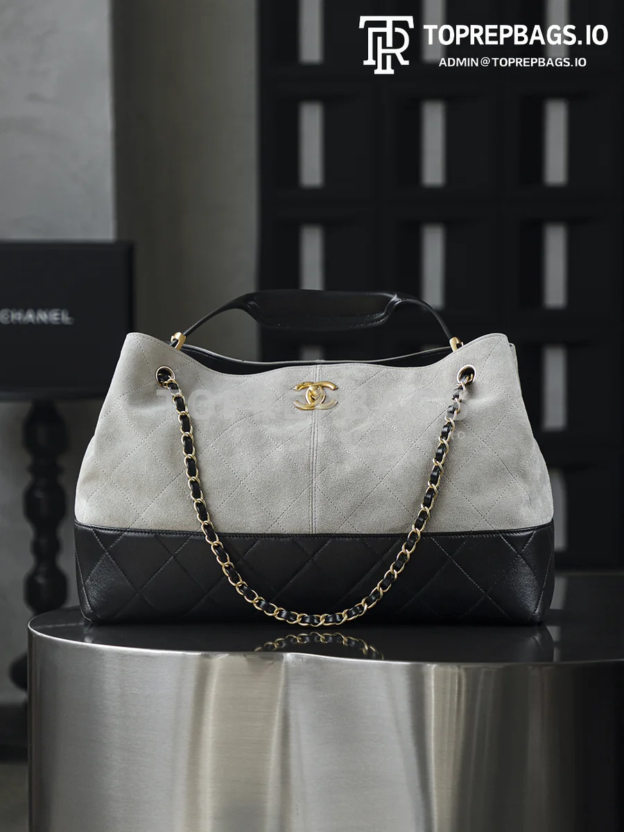 i1759994110482_8499_0_0 Chanel Handbag Hobo in Grey