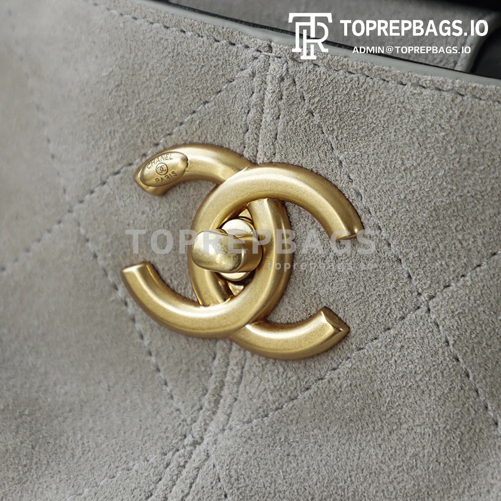 i1759994167605_6547_0_0 Chanel Handbag Hobo in Grey