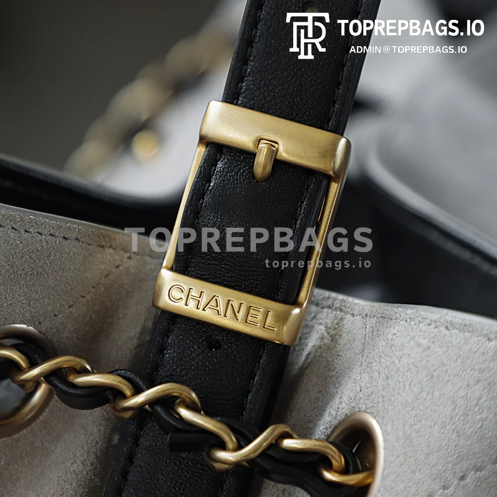 i1759994168354_8863_0_1 Chanel Handbag Hobo in Grey