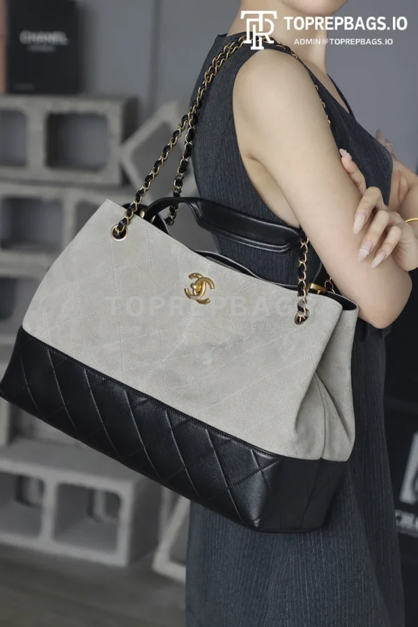 i1759994240660_9286_0_0 Chanel Handbag Hobo in Grey