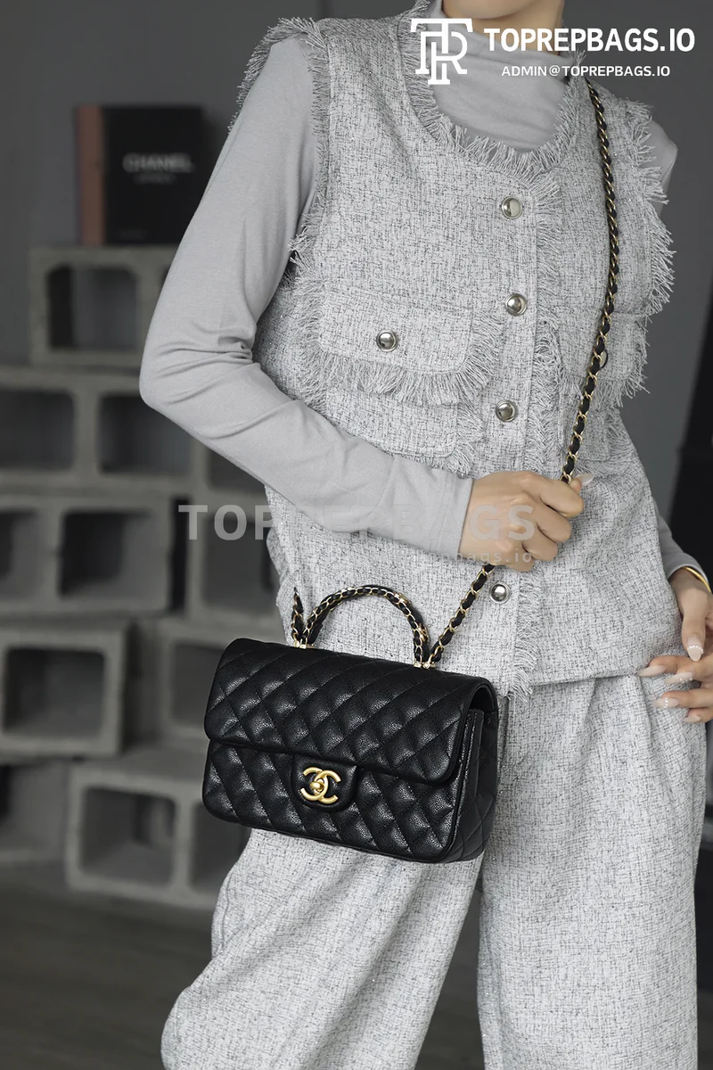 i1759999445779_2271_0_1 Chanel Classic Flap in Black