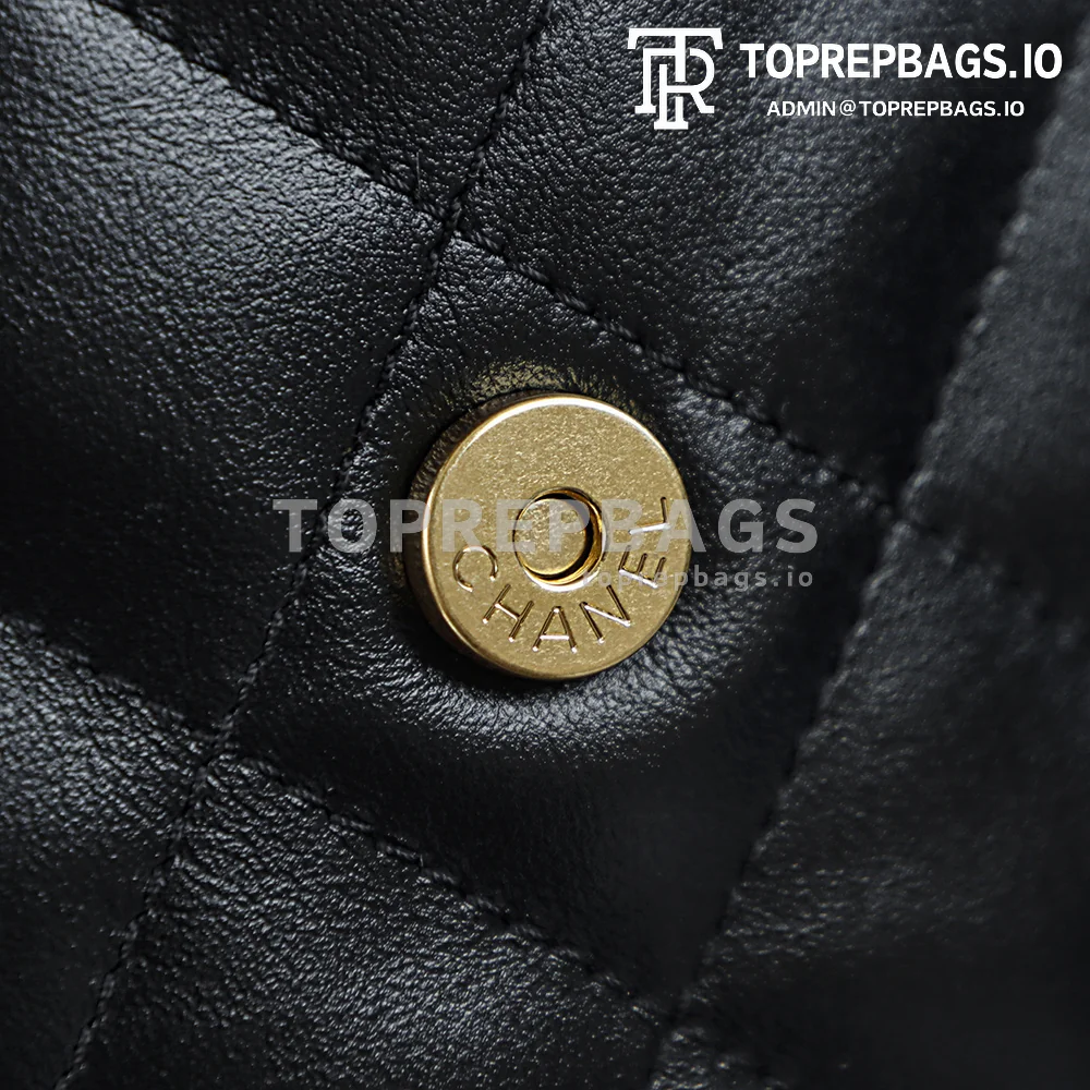 i1760590189479_74_0_7 Chanel 25 Bag Bucket in Black