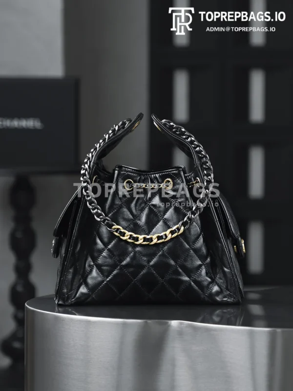 i1760590355513_6490_0_2 Chanel 25 Bag Bucket in Black