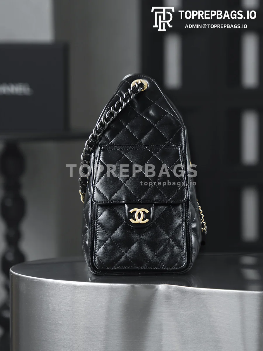 i1760590355541_1592_0_1 Chanel 25 Bag Bucket in Black