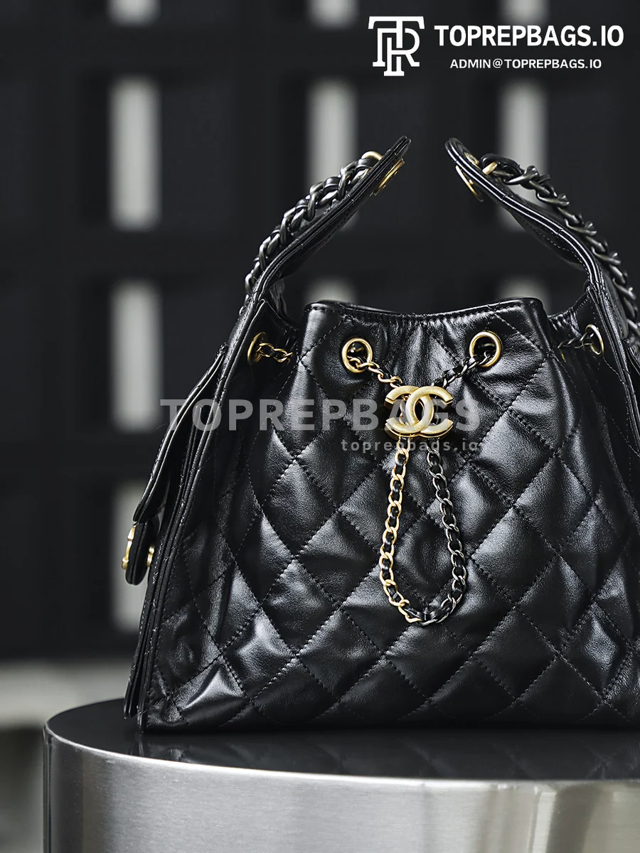 i1760590356500_6231_0_7 Chanel 25 Bag Bucket in Black