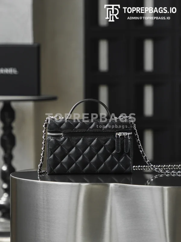 i1762161569517_6922_0_5 Chanel Vanity Case in Black