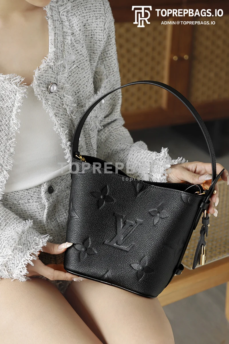 i1762413003723_8721_0_1 Louis Vuitton All In BB in Black