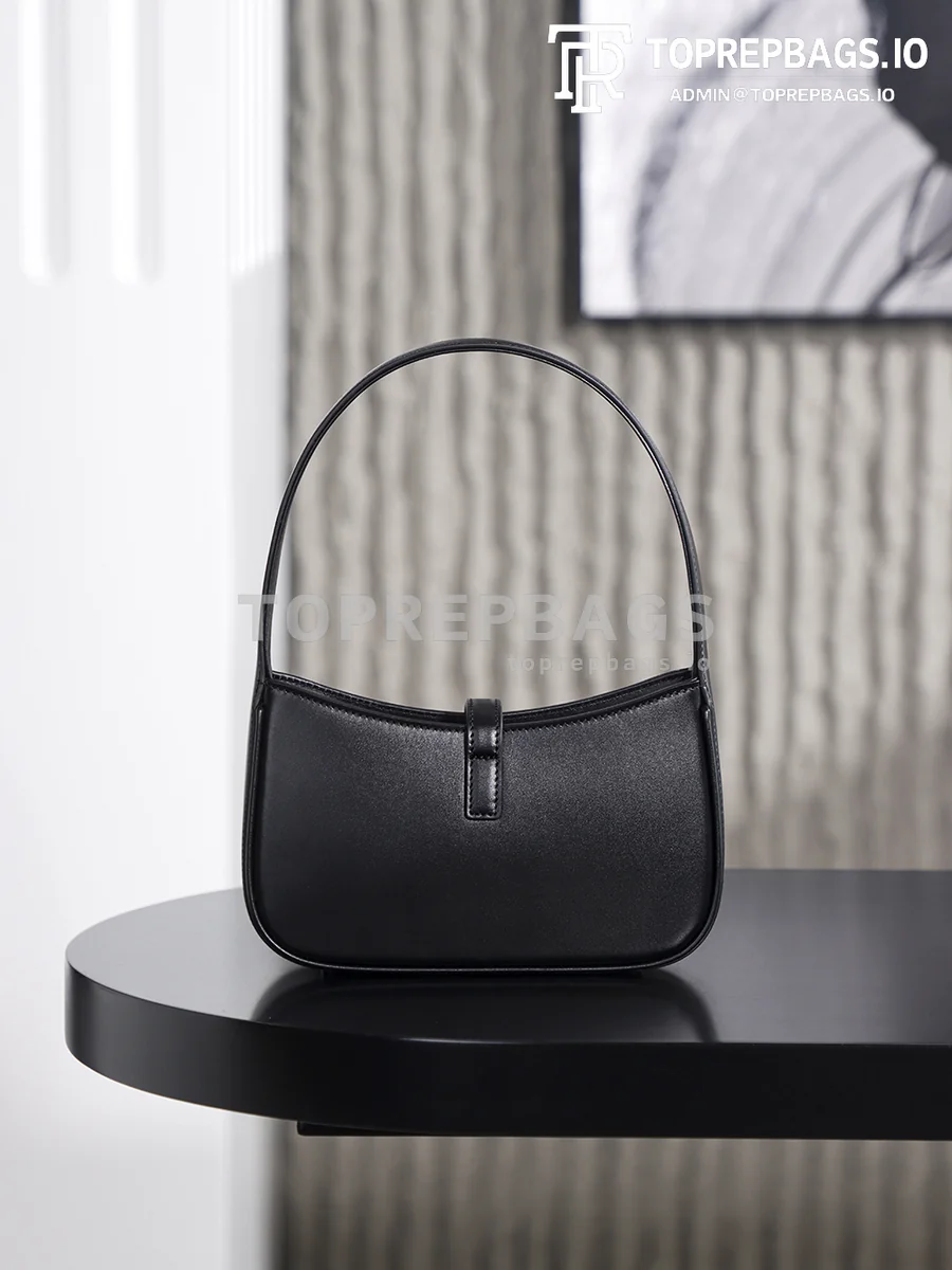 i1762492206251_1291_0_3 YSL Le 5 A 7 in Black