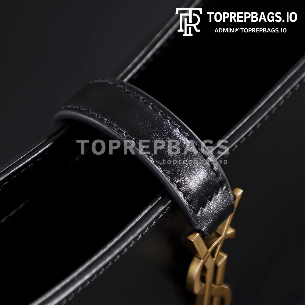 i1762492310481_9478_0_3 YSL Le 5 A 7 in Black