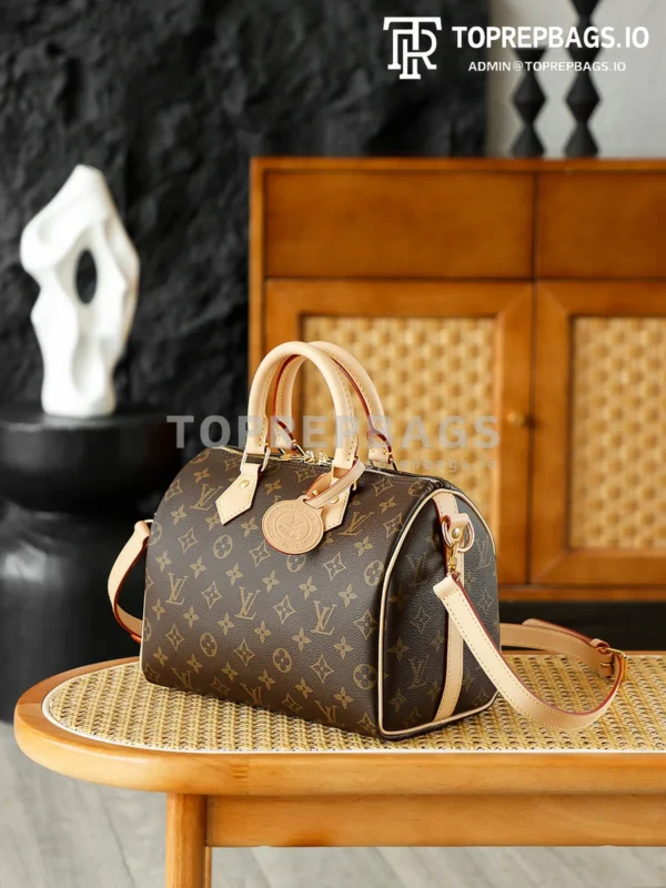 i1762758771196_2738_0_1 Louis Vuitton Speedy in Brown