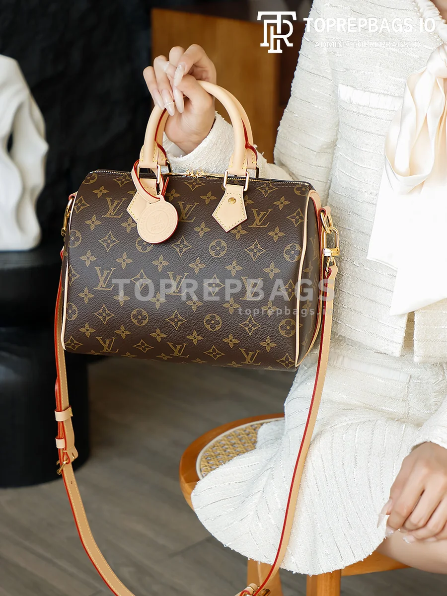 i1762759425084_5359_0_7 Louis Vuitton Speedy in Brown