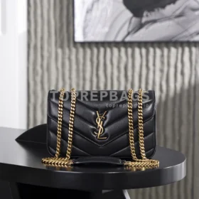 i1762761137168_43_0_3 YSL Loulou in Black