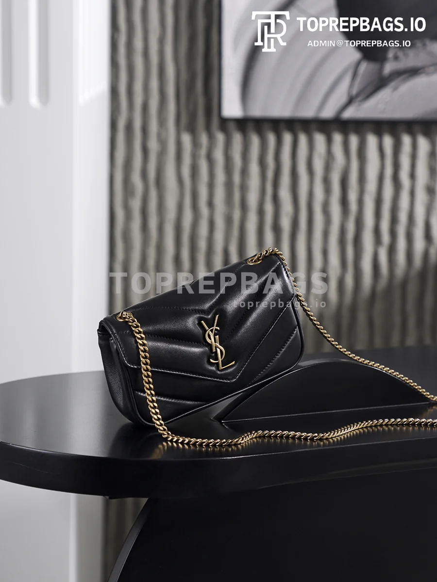 i1762761773177_3746_0_4 YSL Loulou in Black