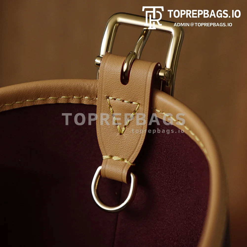 i1762938752443_5305_0_0 Louis Vuitton CarryAll in Brown