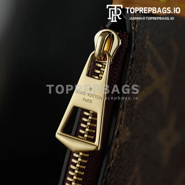 i1762938765045_9396_0_7 Louis Vuitton CarryAll in Brown