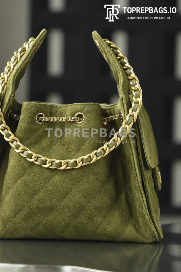 i1763115077003_7843_0_7 Chanel 25 Bag Hobo in Green